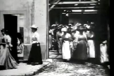 這三部經(jīng)典的英國紀(jì)錄片,《夜與霧》引人深思,你看過嗎?